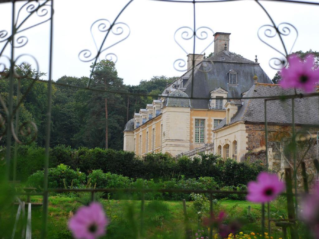 Chateau Du Boschet Bed and Breakfast Bourg-des-Comptes Esterno foto