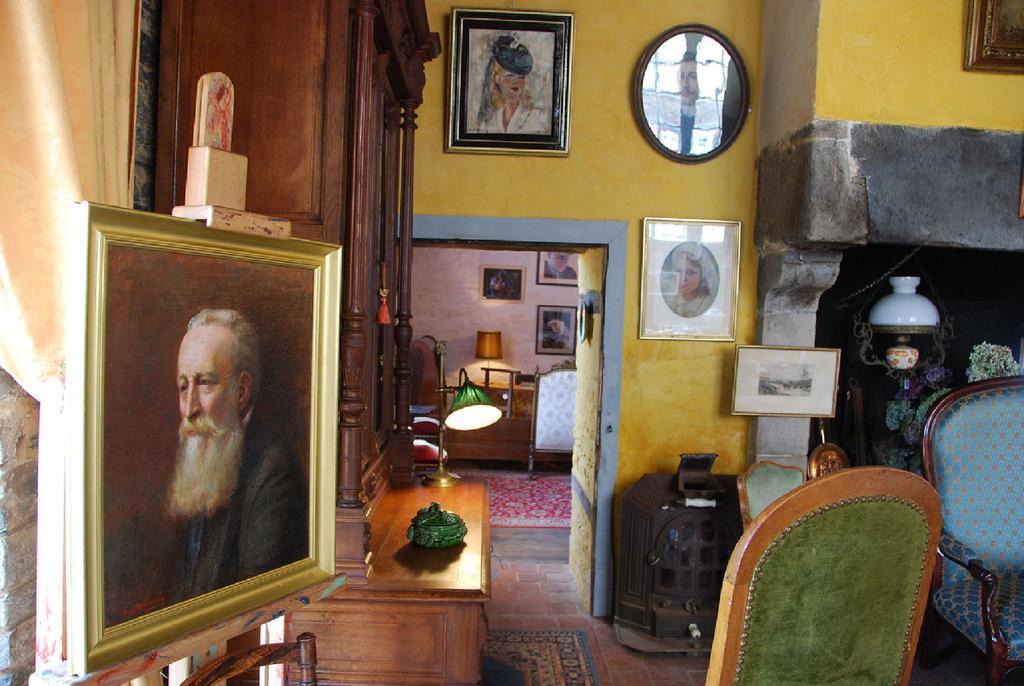 Chateau Du Boschet Bed and Breakfast Bourg-des-Comptes Esterno foto
